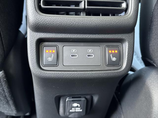 2026 Nissan LEAF PLATINUM+