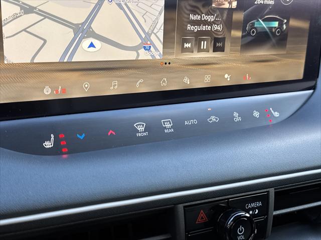 2026 Nissan LEAF PLATINUM+
