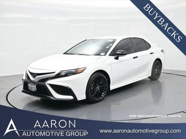 2022 Toyota Camry SE Nightshade Edition