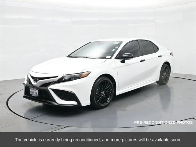 2022 Toyota Camry SE Nightshade Edition