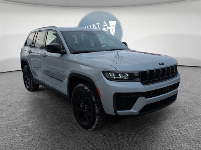 2026 Jeep Grand Cherokee GRAND CHEROKEE LAREDO ALTITUDE 4X4