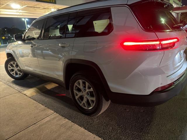 2023 Jeep Grand Cherokee L Limited 4x2