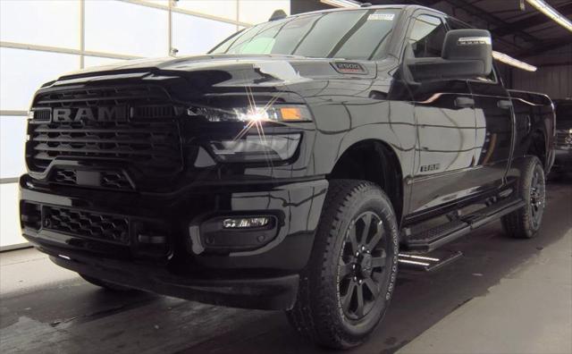 2025 RAM 2500 Big Horn Crew Cab 4x4 64 Box