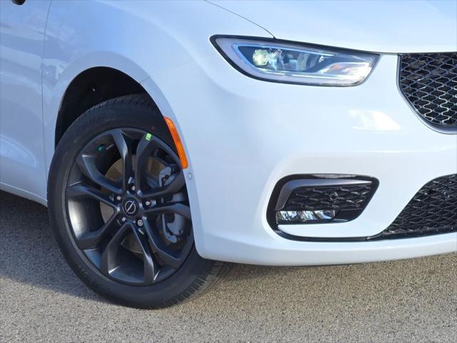 2026 Chrysler Pacifica PACIFICA SELECT AWD 2026 Chrysler Pacifica PACIFICA SELECT AWD