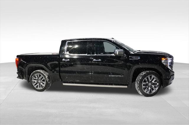 2022 GMC Sierra 1500 4WD Crew Cab Short Box Denali