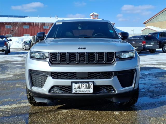 2026 Jeep Grand Cherokee Altitude 4x4