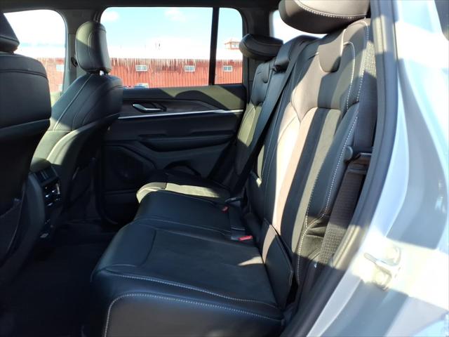 2026 Jeep Grand Cherokee Altitude 4x4