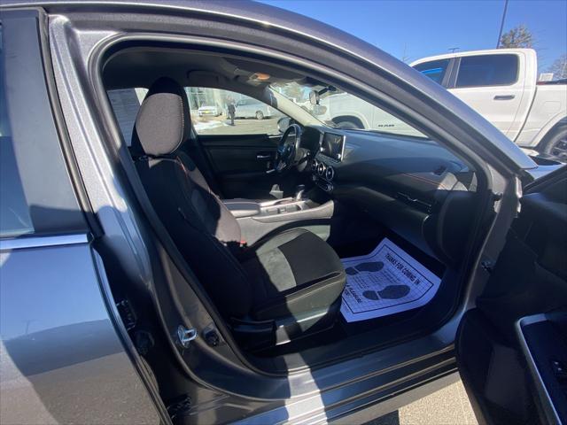 2023 Nissan Sentra SR Xtronic CVT