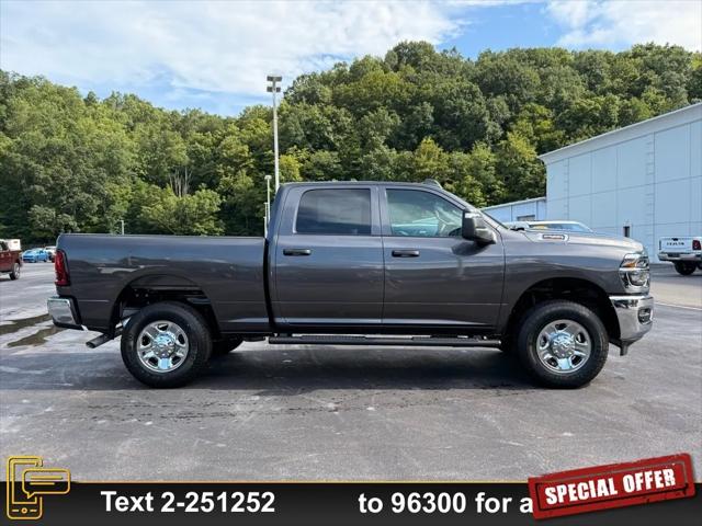 2025 RAM 2500 Tradesman Crew Cab 4x4 64 Box