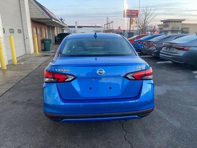 2021 Nissan Versa SV Xtronic CVT