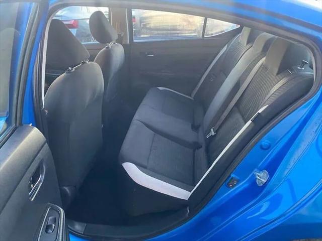 2021 Nissan Versa SV Xtronic CVT