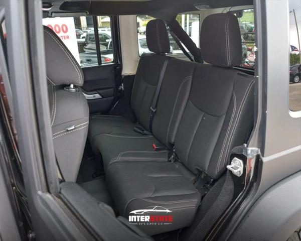 2017 Jeep Wrangler Unlimited Sahara