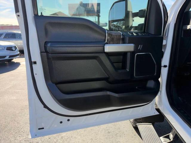 2017 Ford F-350 LARIAT