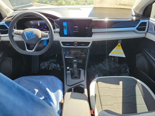 2026 Volkswagen Taos SE