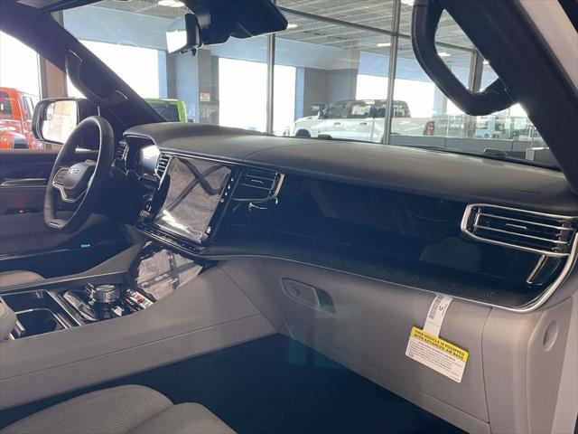 2026 Jeep Grand Wagoneer Summit Obsidian 4x4
