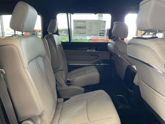2026 Jeep Grand Wagoneer Summit Obsidian 4x4