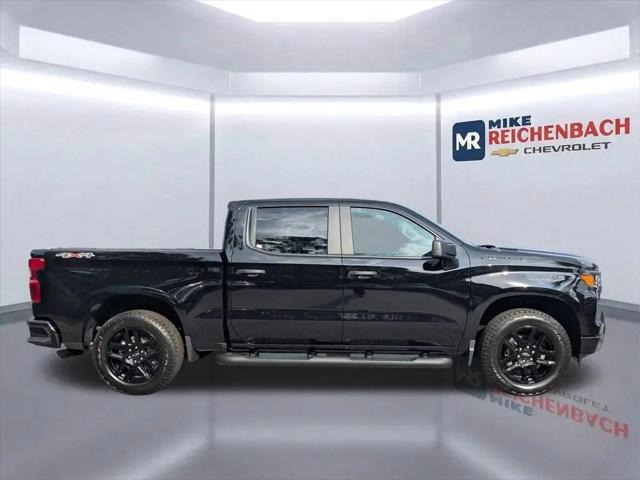 2026 Chevrolet Silverado 1500 4WD Crew Cab Short Bed Custom