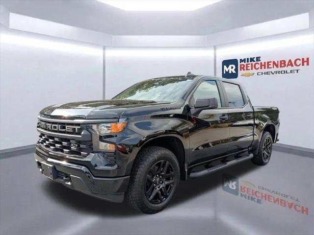 2026 Chevrolet Silverado 1500 4WD Crew Cab Short Bed Custom