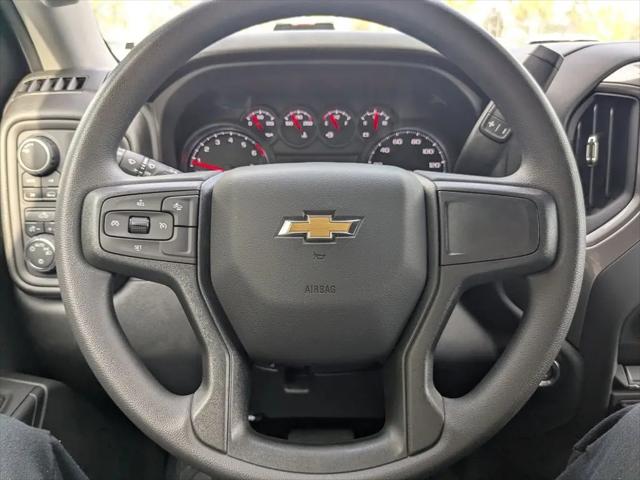 2026 Chevrolet Silverado 1500 4WD Crew Cab Short Bed Custom