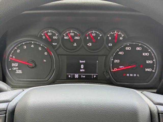 2026 Chevrolet Silverado 1500 4WD Crew Cab Short Bed Custom