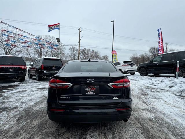 2020 Ford Fusion SE