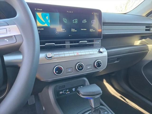 2026 Hyundai Kona SE