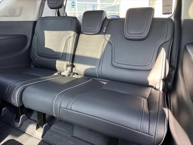 2026 INFINITI QX80 LUXE AWD