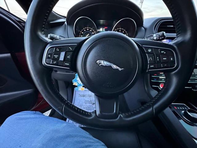 2019 Jaguar F-PACE 25t Premium