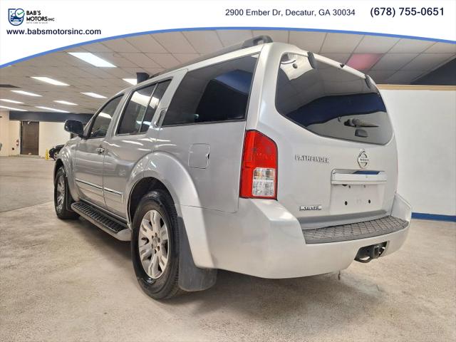 2011 Nissan Pathfinder Silver