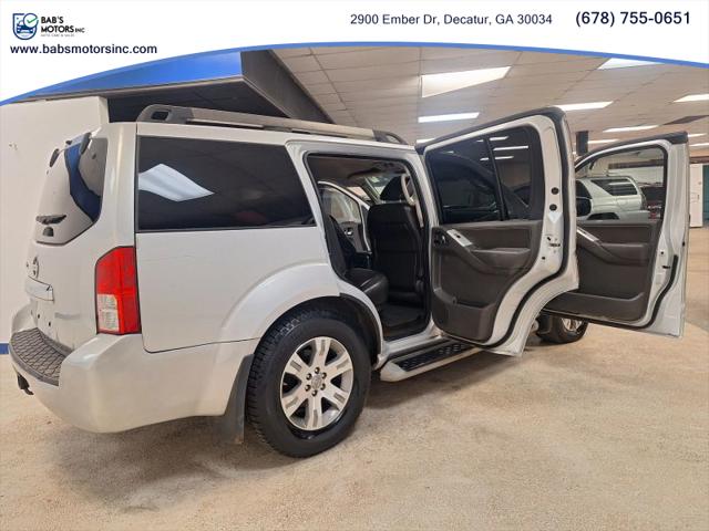 2011 Nissan Pathfinder Silver
