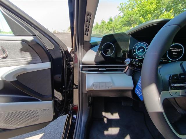 2026 Hyundai Elantra Hybrid Limited