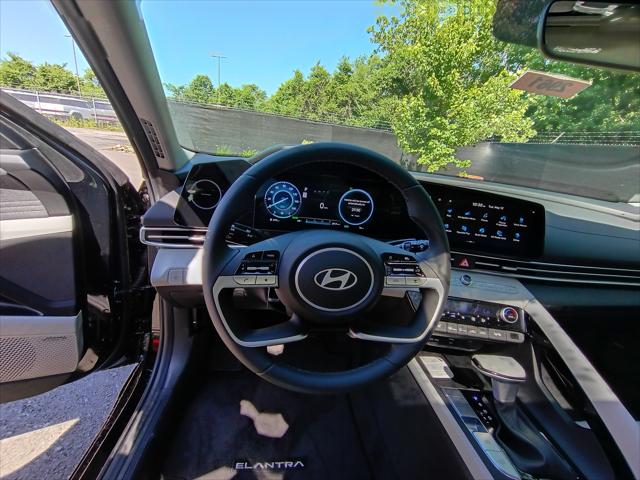 2026 Hyundai Elantra Hybrid Limited