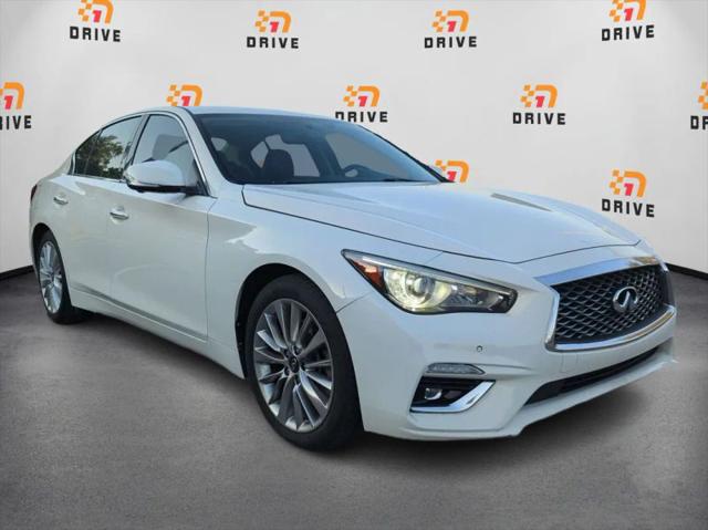 2021 INFINITI Q50 LUXE