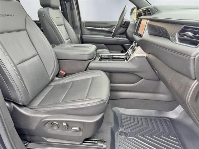 2021 GMC Yukon 4WD Denali