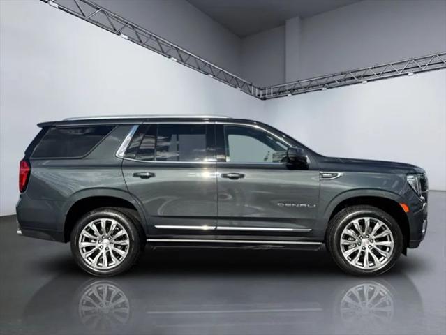 2021 GMC Yukon 4WD Denali