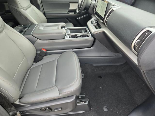 2025 Ford Expedition Active MAX