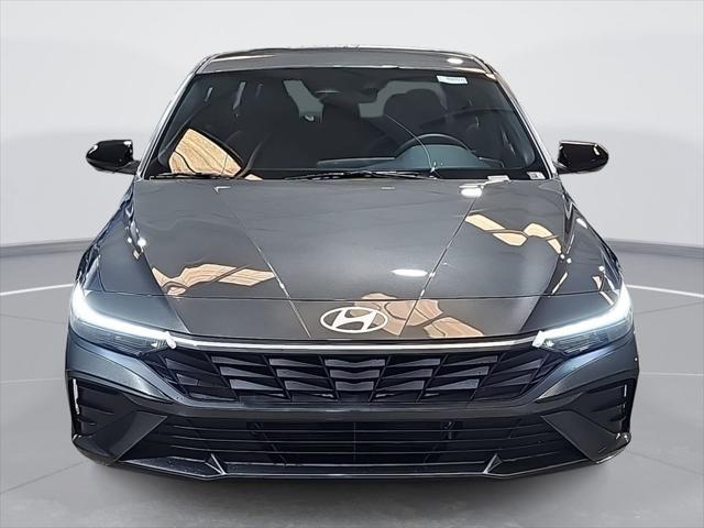 2026 Hyundai Elantra Hybrid SEL Sport