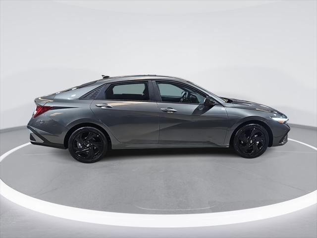 2026 Hyundai Elantra Hybrid SEL Sport