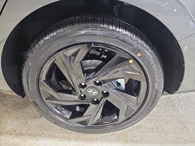 2026 Hyundai Elantra Hybrid SEL Sport