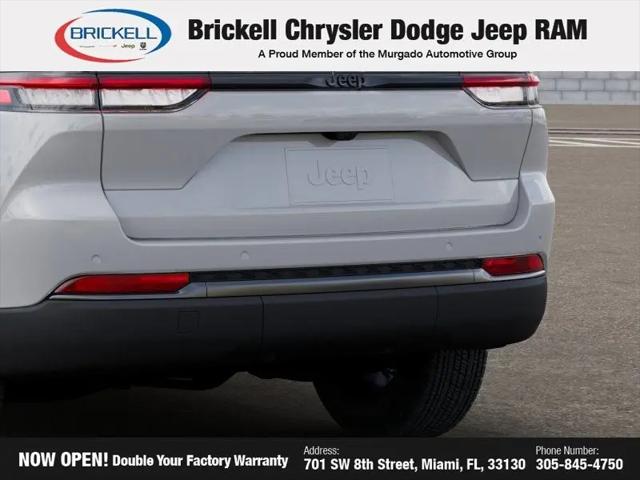 2026 Jeep Grand Cherokee Altitude 4x2