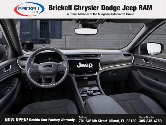 2026 Jeep Grand Cherokee Altitude 4x2