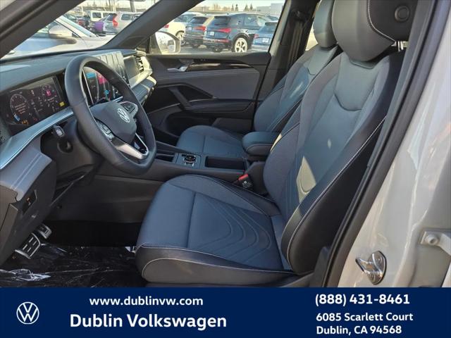 2026 Volkswagen Tiguan SE R-Line Black