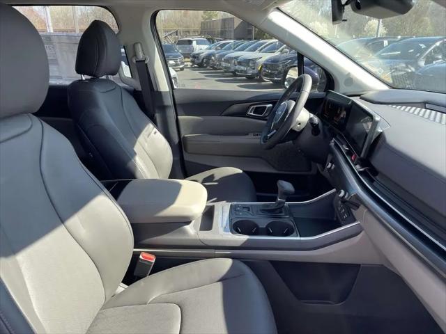 2026 Kia Carnival MPV LXS