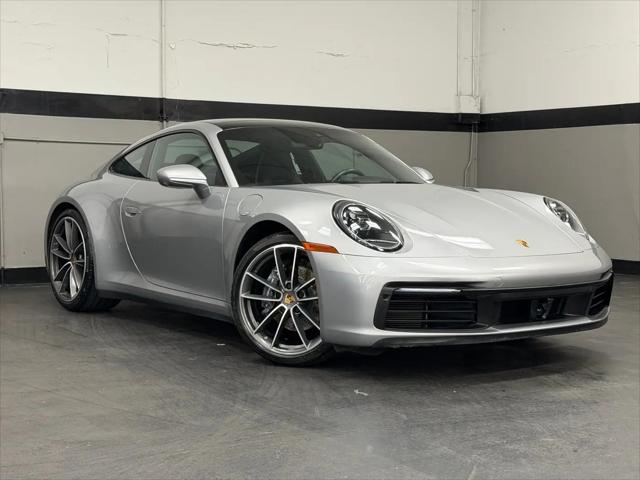 2023 Porsche 911 Carrera 4