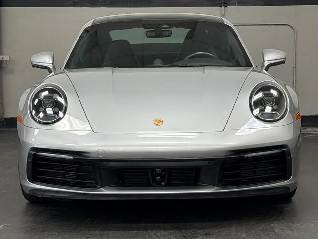 2023 Porsche 911 Carrera 4