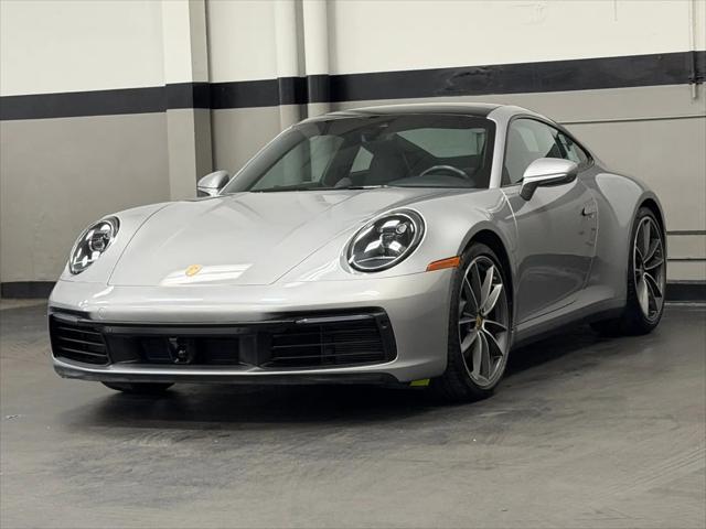 2023 Porsche 911 Carrera 4