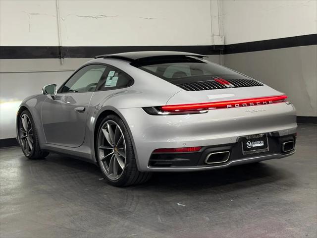 2023 Porsche 911 Carrera 4
