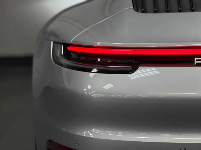 2023 Porsche 911 Carrera 4