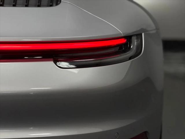 2023 Porsche 911 Carrera 4