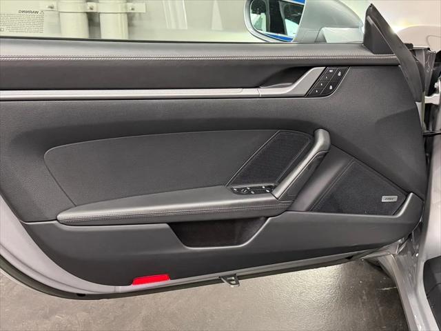 2023 Porsche 911 Carrera 4